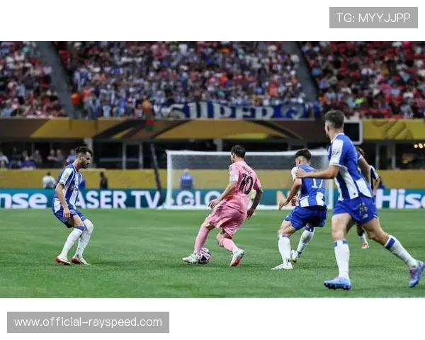 夏洛特FC门将神勇表现引热议 扑救集锦视频播放量突破百万次 夏洛特FC门将神勇表现引热议 扑救集锦视频播放量突破百万次