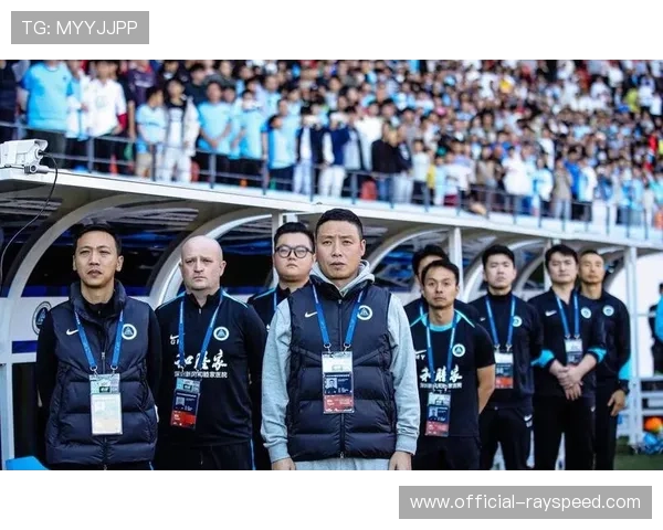 深圳新鹏城代理教练陈涛转正,担任一线队主教练 深圳新鹏城代理教练陈涛转正,担任一线队主教练